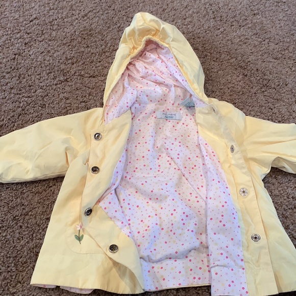 Girl’s snap up jacket - Picture 2 of 3